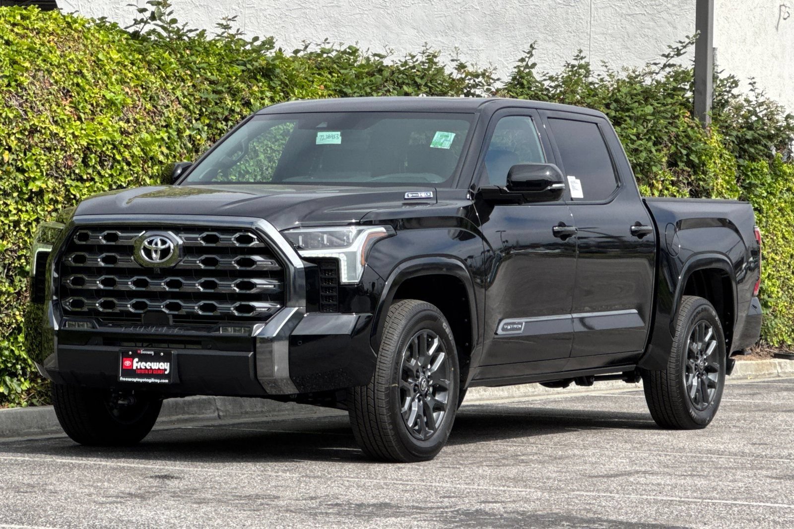 New 2026 Toyota Tundra Platinum AWD/4WD image 8