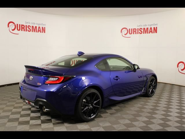 Used 2024 Toyota GR86 Premium RWD image 8