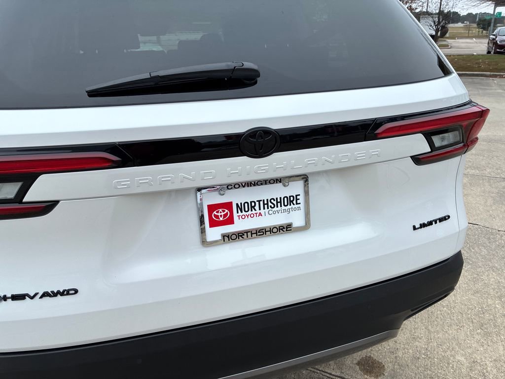 New 2026 Toyota Grand Highlander Limited image 6