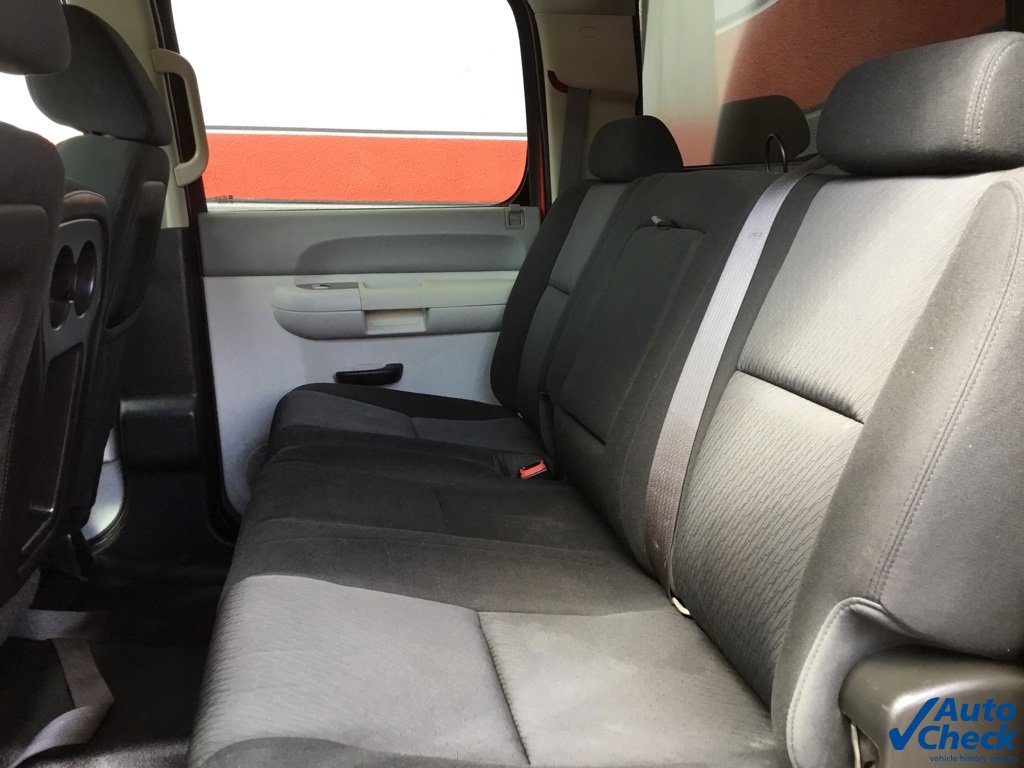 Used 2013 Chevrolet Silverado 3500 W/T w/ Snow Plow Prep Package image 33