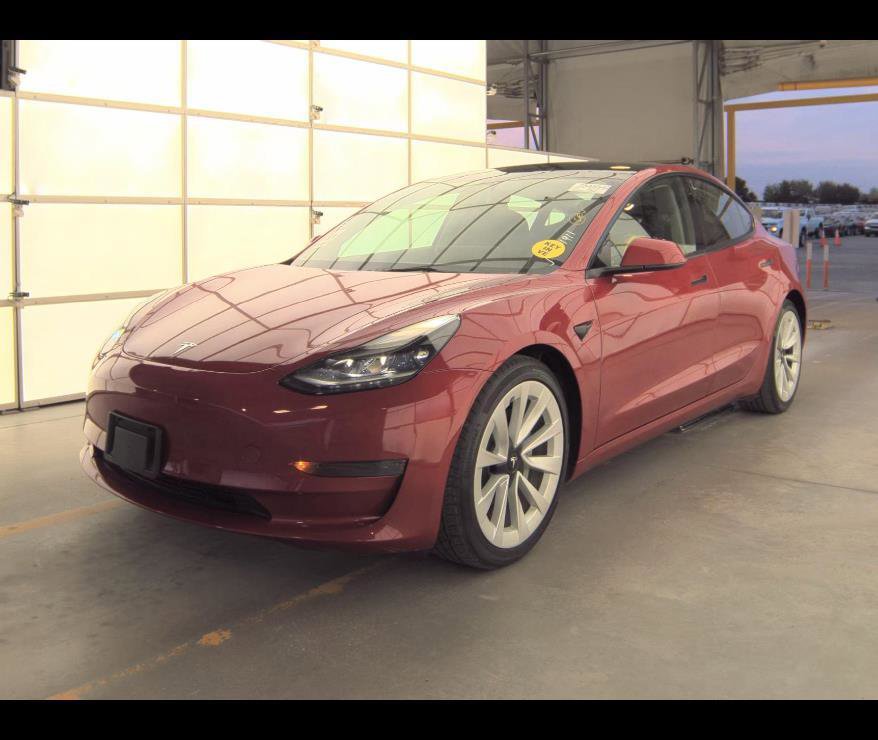 Used 2023 Tesla Model 3 Standard Range RWD image 2