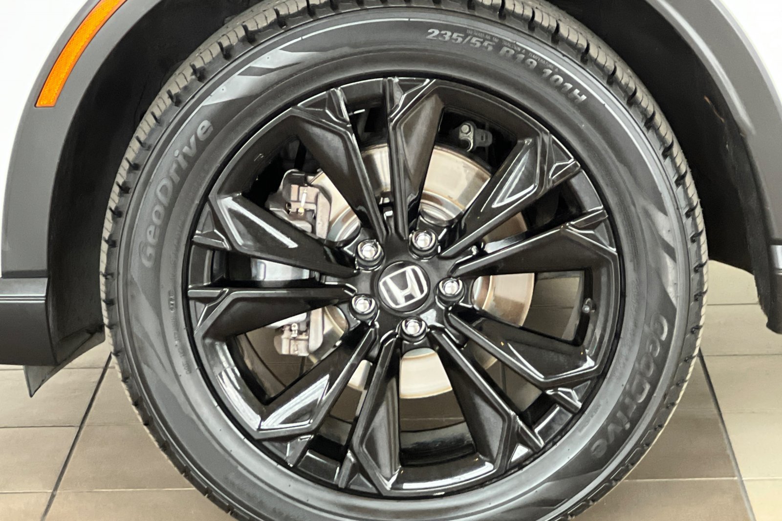 Used 2024 Honda CR-V Sport Touring image 27