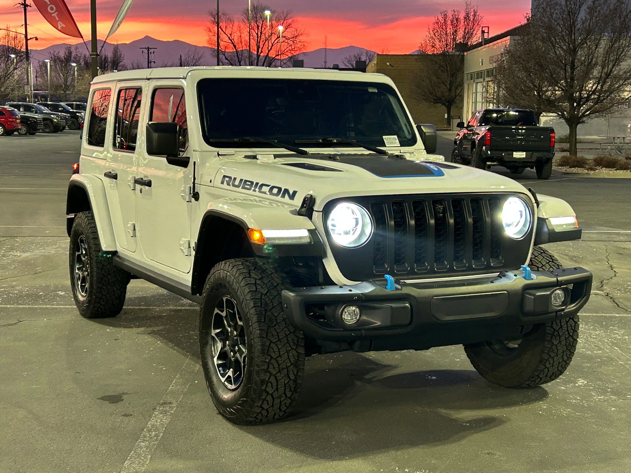 Used 2021 Jeep Wrangler Unlimited Rubicon 4xe w/ Steel Bumper Group image 7