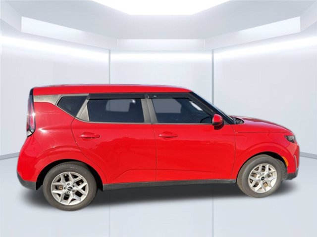 Certified 2024 Kia Soul LX w/ LX Technology Package FWD image 35