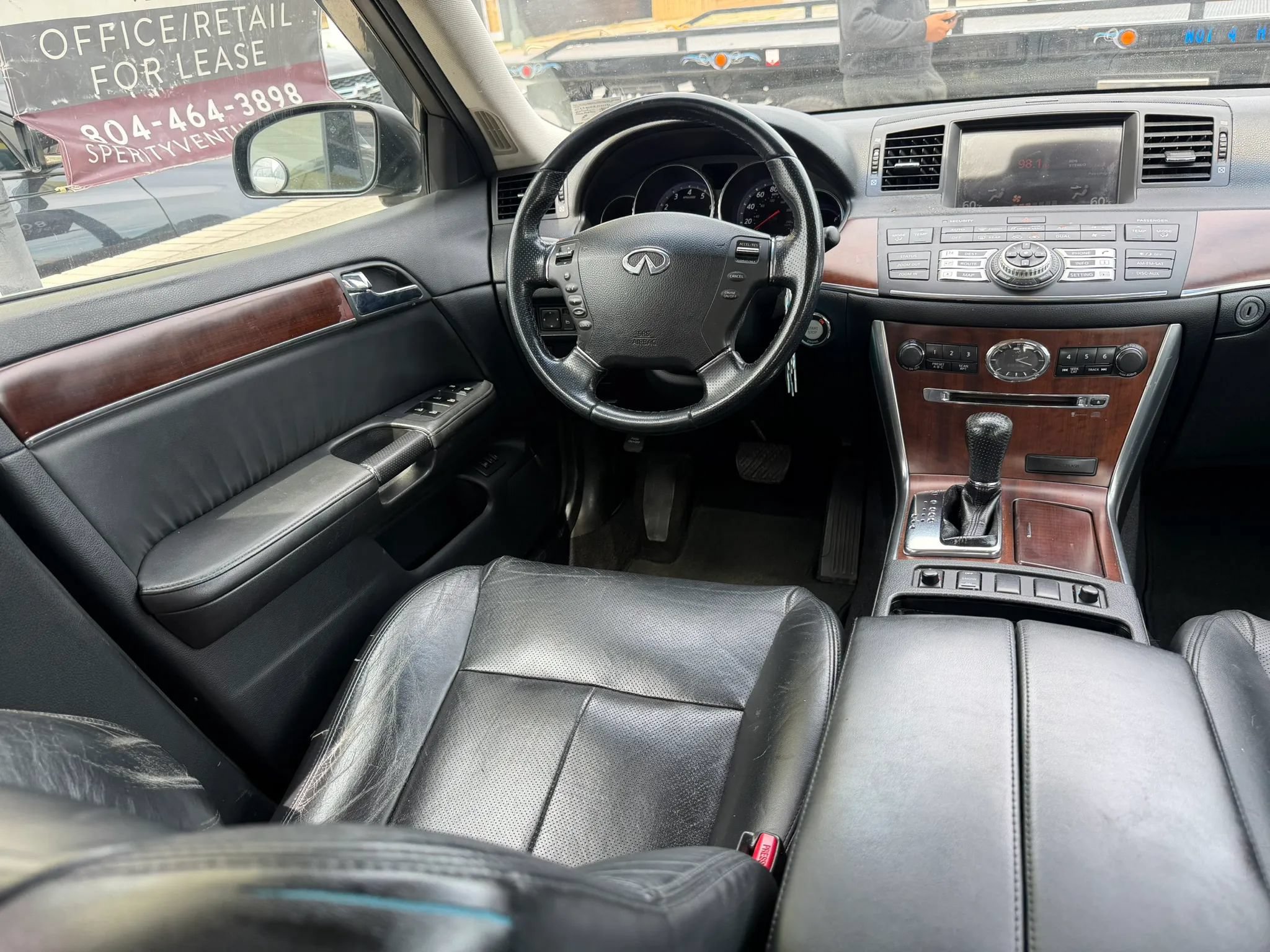 Used 2008 INFINITI M35 x w/ Technology Pkg AWD/4WD image 16