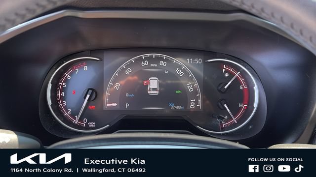 Used 2023 Toyota RAV4 XLE Premium AWD/4WD image 15