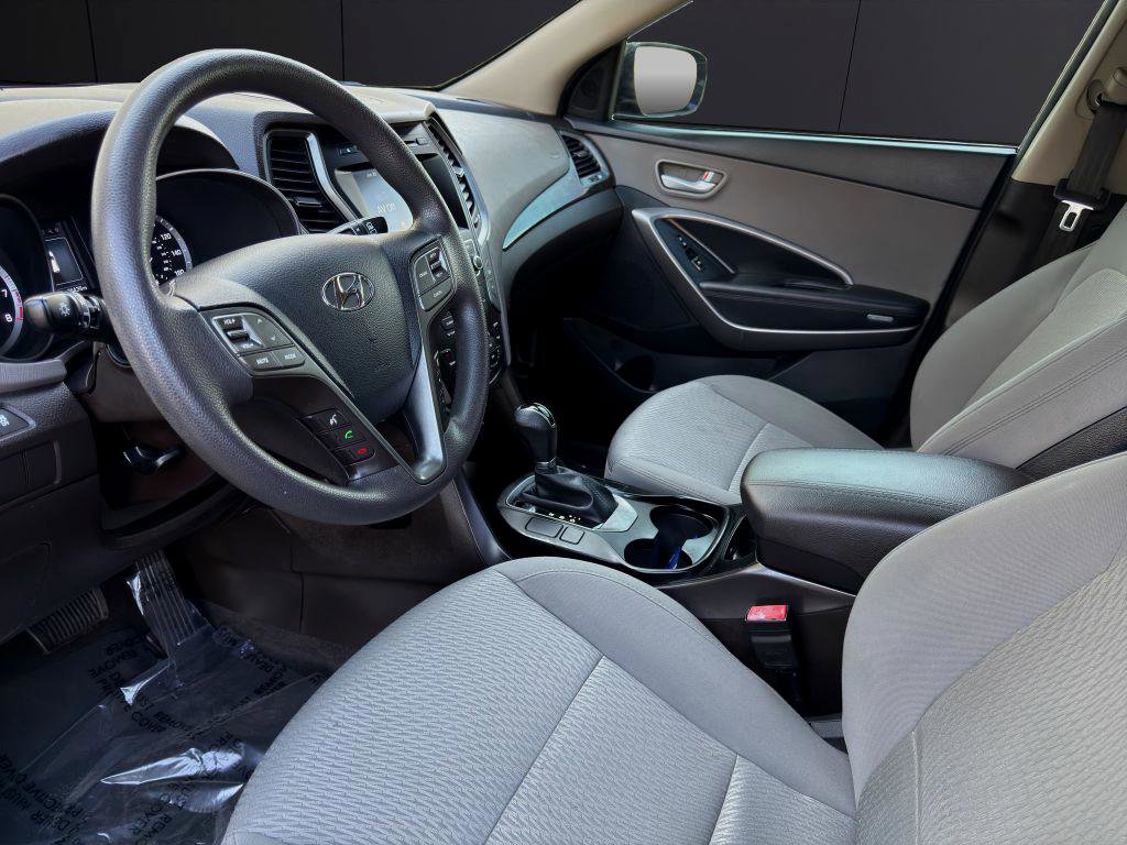 Used 2017 Hyundai Santa Fe Sport image 12