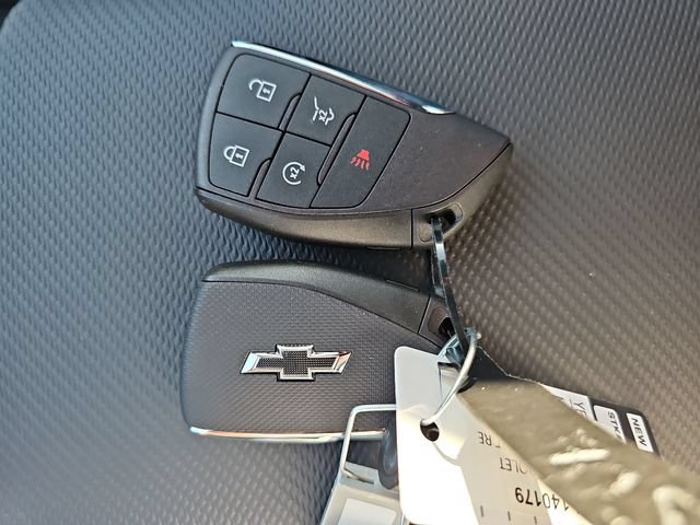 New 2027 Chevrolet Equinox RS w/ Safety and Technology Package FWD image 35