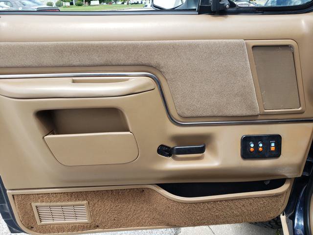 Used 1990 Ford Bronco AWD/4WD image 13