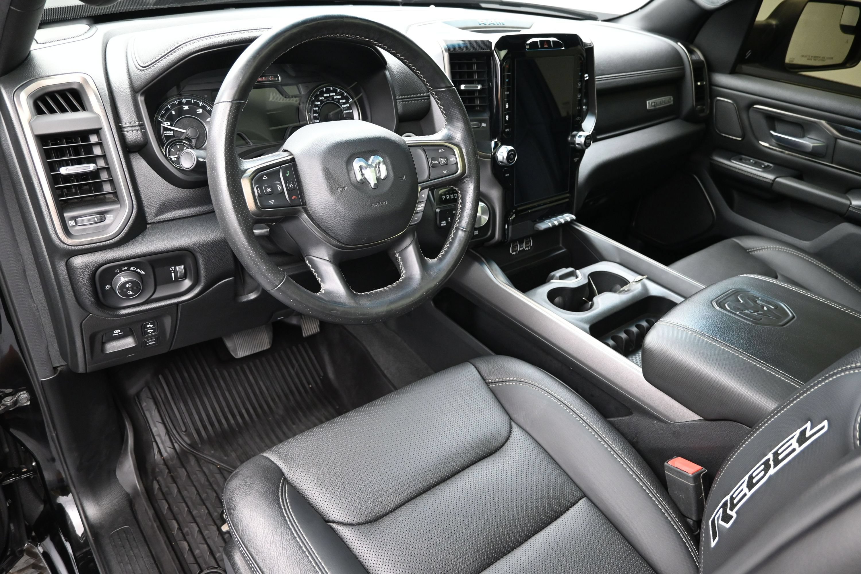 Used 2020 RAM 1500 Rebel w/ Rebel Level 2 Equipment Group AWD/4WD image 22