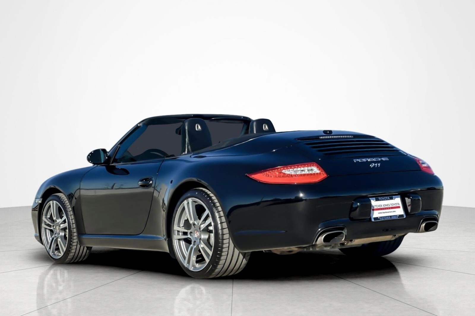 Used 2012 Porsche 911 Carrera Black Edition image 3