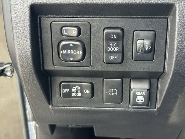 Used 2020 Toyota Tundra SR5 w/ SR5 Leather Package image 24