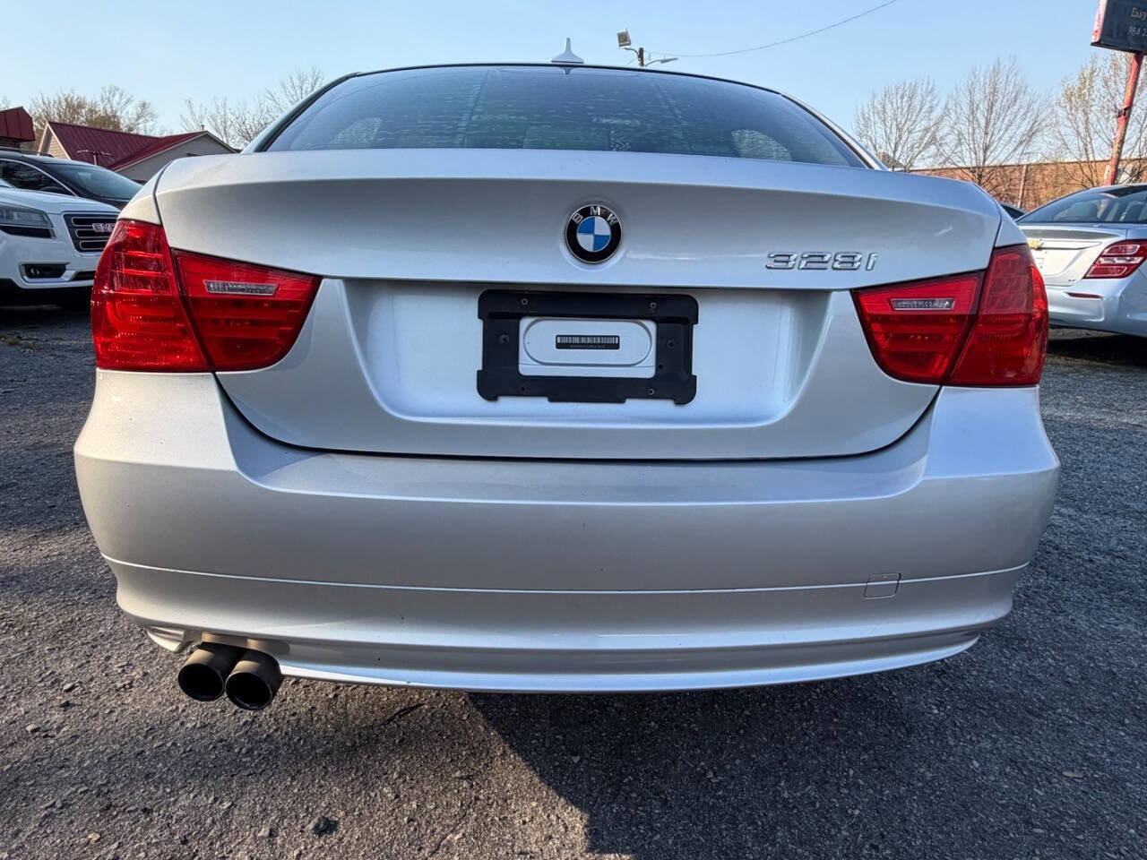 Used 2011 BMW 328i Sedan image 8