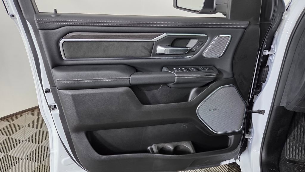 New 2026 RAM 1500 Laramie w/ Night Edition AWD/4WD image 10