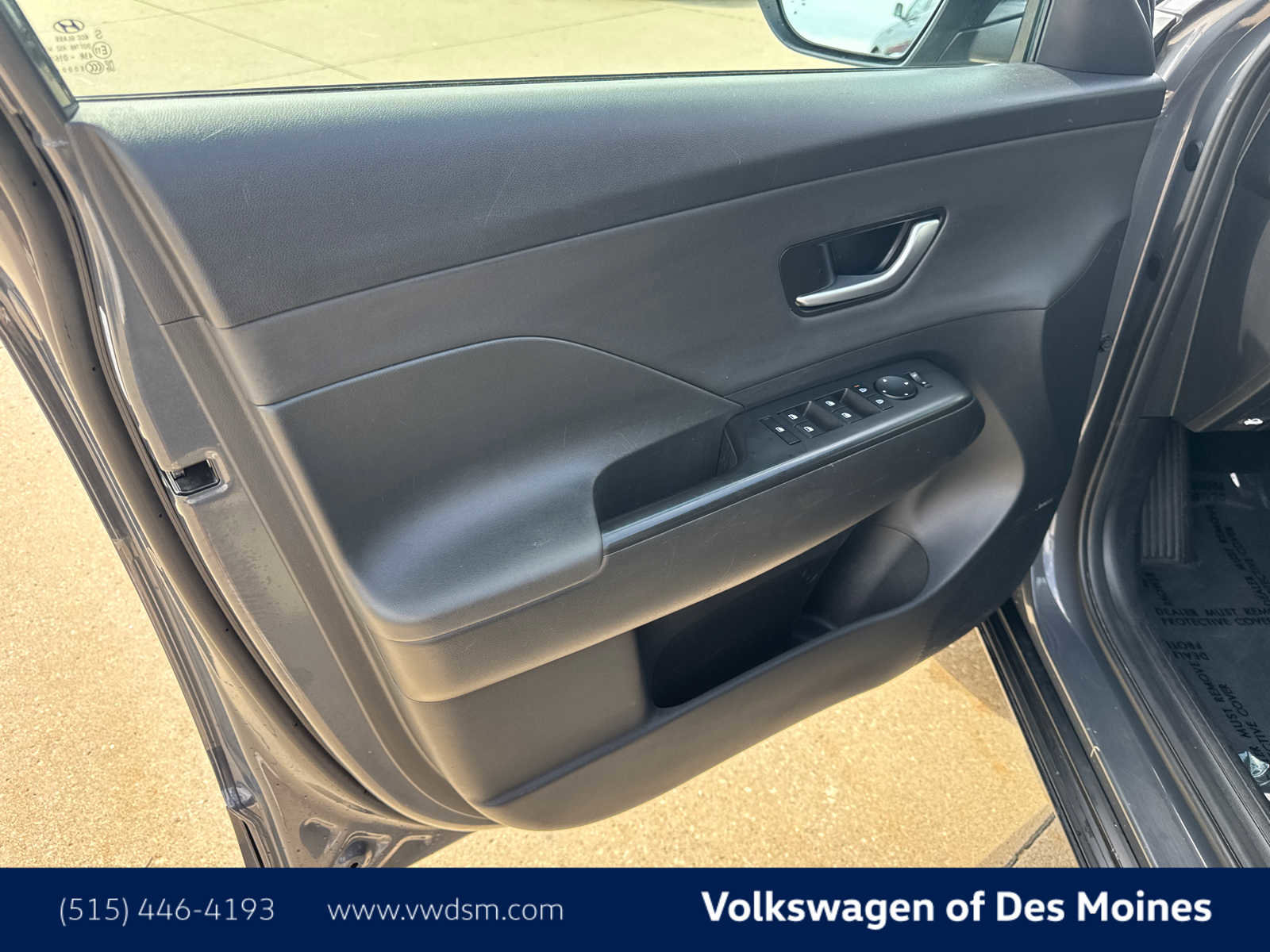 Used 2024 Hyundai Kona Limited image 22