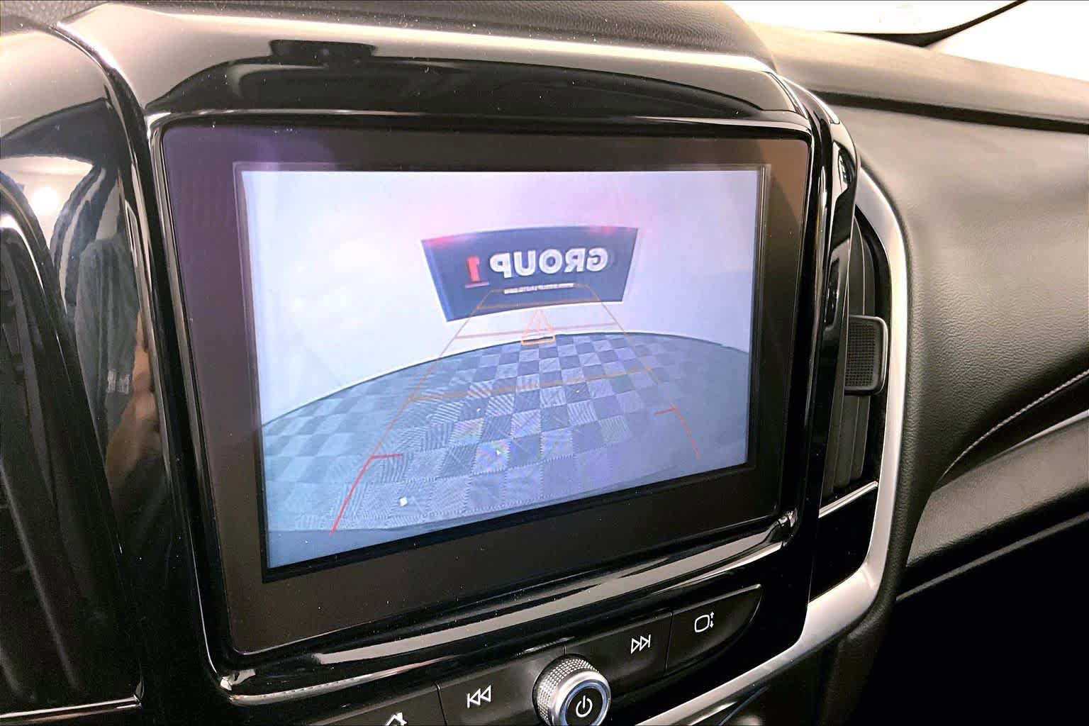 Used 2018 Chevrolet Traverse LT FWD image 26