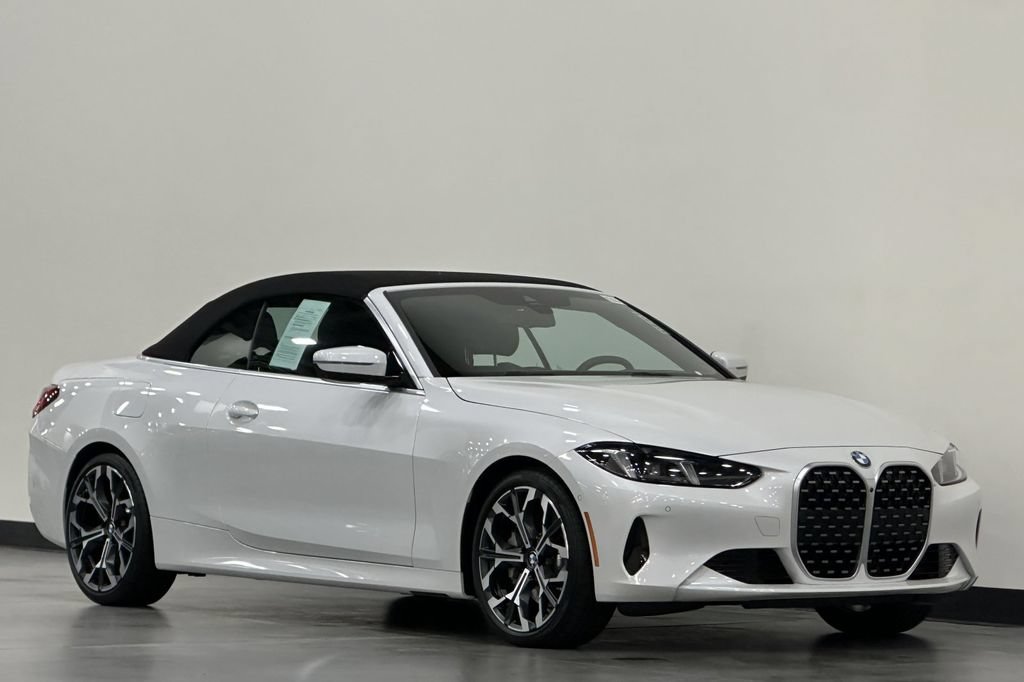 Used 2025 BMW 430i Convertible w/ Premium Package RWD image 10