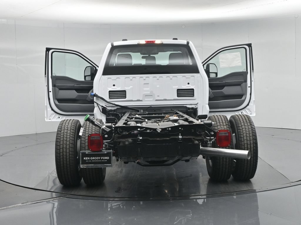New 2026 Ford F350 XL w/ XL Chrome Package RWD image 27