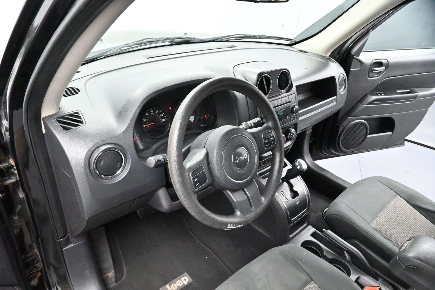 Used 2011 Jeep Patriot Sport w/ PWR Value Group AWD/4WD image 12
