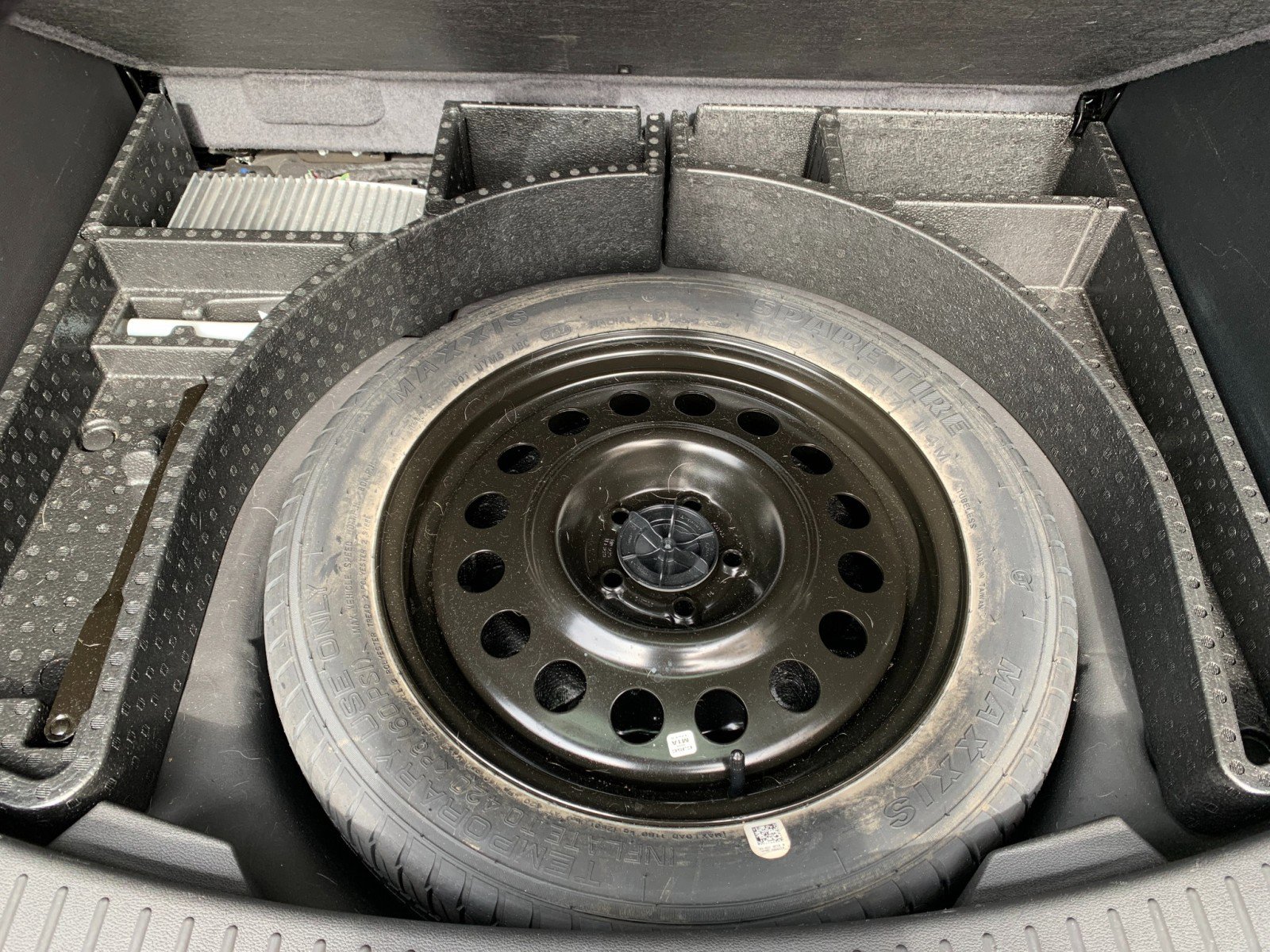 Used 2014 Ford Escape Titanium AWD/4WD image 10