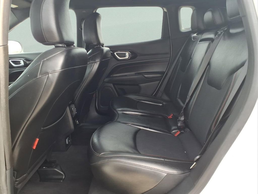 Used 2023 Jeep Compass Trailhawk image 17