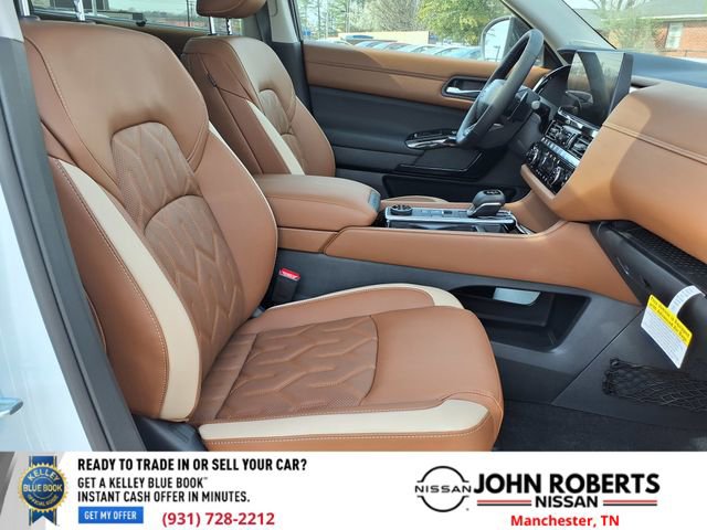 New 2026 Nissan Pathfinder Platinum image 22