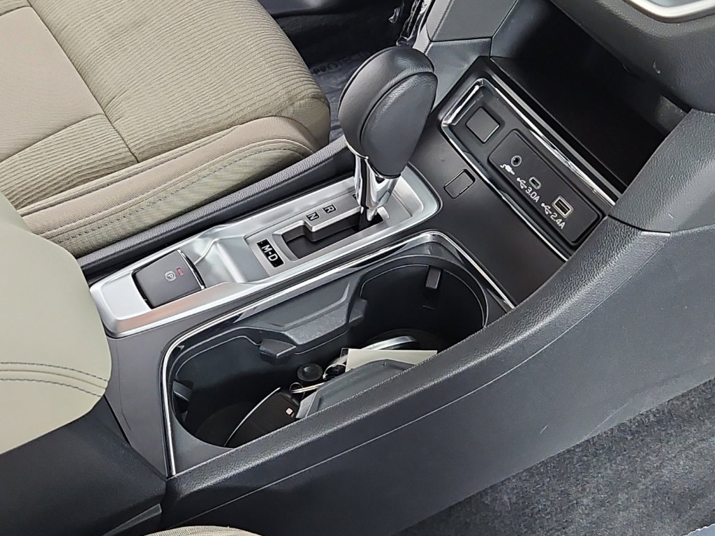 Certified 2023 Subaru Ascent Premium w/ Convenience Package AWD/4WD image 16