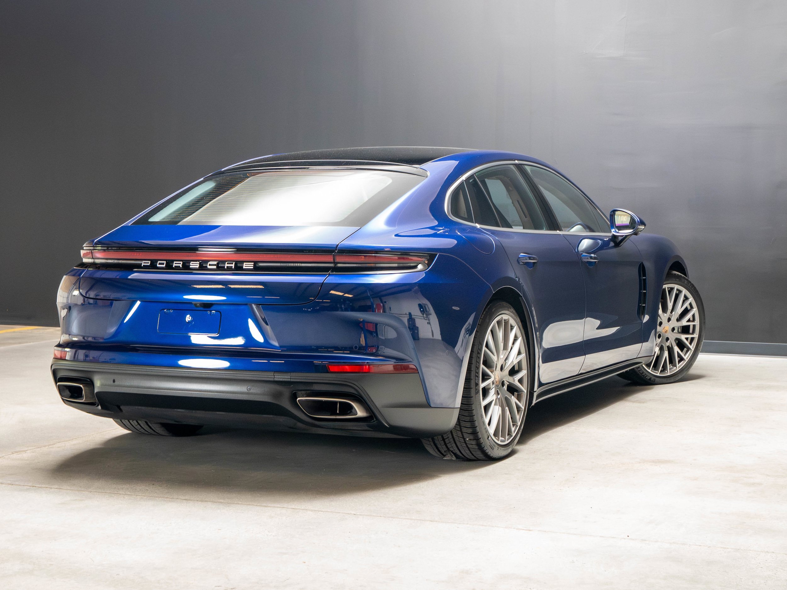 Certified 2024 Porsche Panamera 4 AWD/4WD image 7