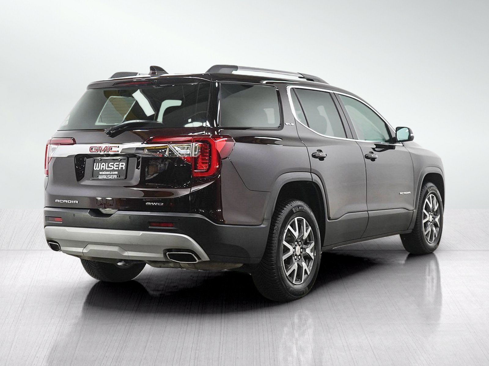 Used 2021 GMC Acadia SLE w/ Driver Convenience Package AWD/4WD image 5