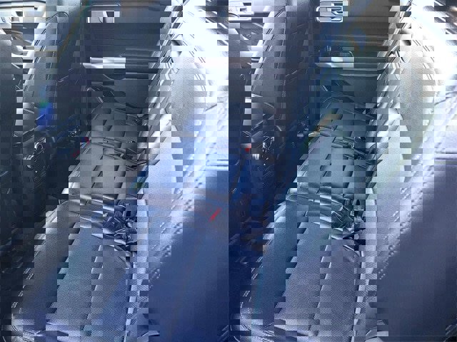 Certified 2023 Ford Explorer Limited image 9