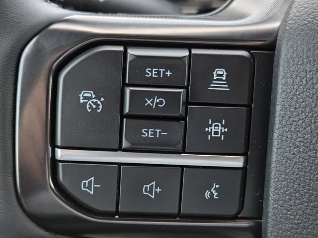 New 2026 Ford F250 Platinum w/ Tremor Off-Road Package AWD/4WD image 22