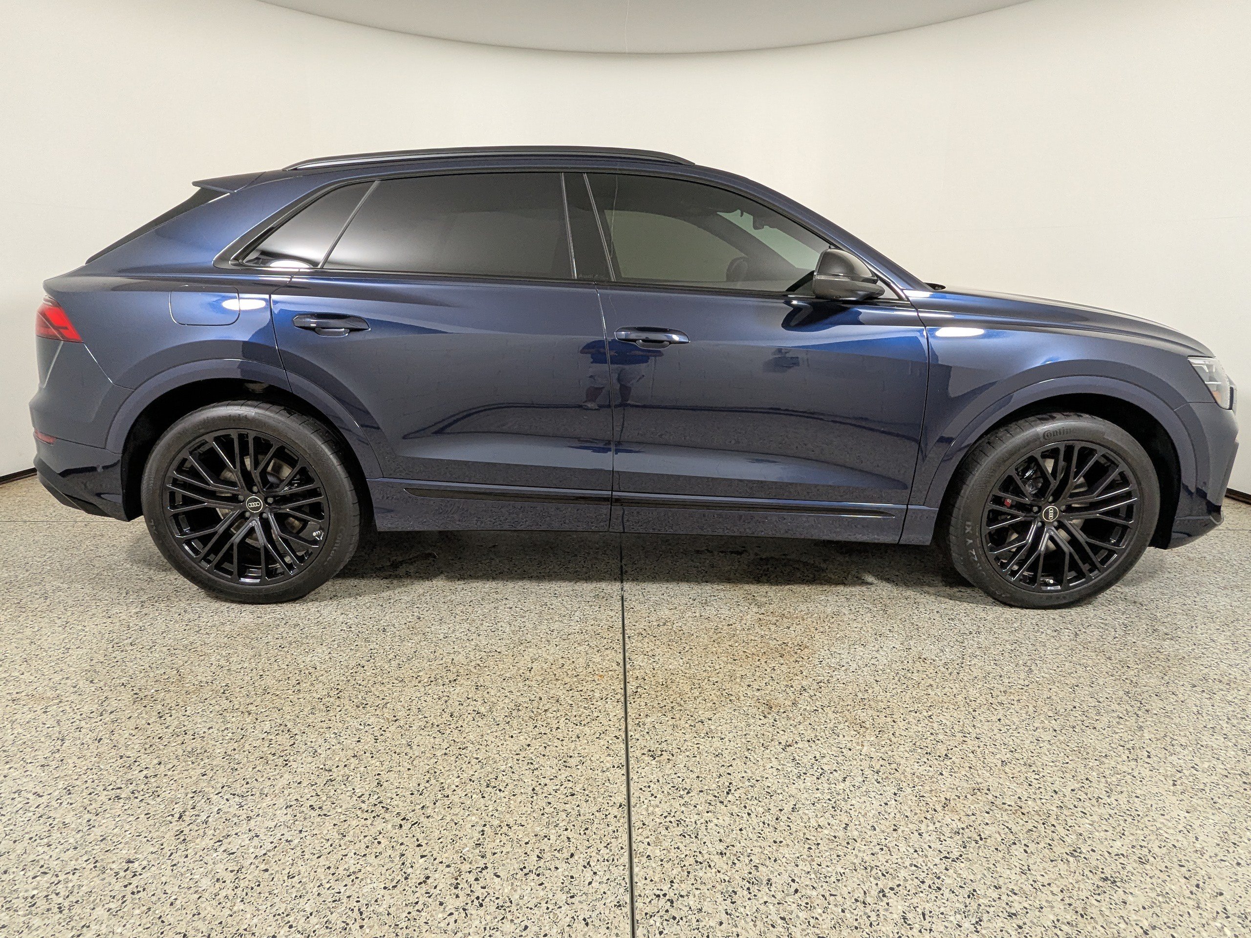 Used 2024 Audi SQ8 Premium Plus AWD/4WD image 8