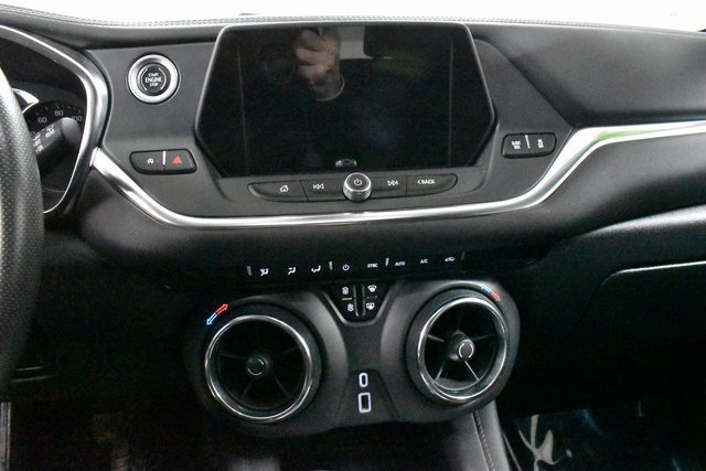 Used 2022 Chevrolet Blazer LT image 21