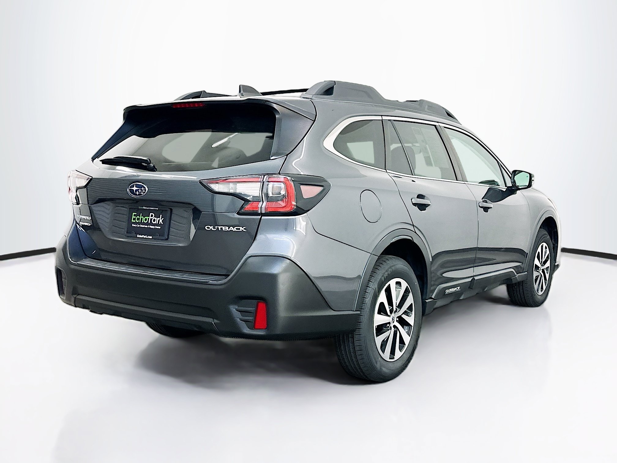 Used 2022 Subaru Outback Premium AWD/4WD image 9