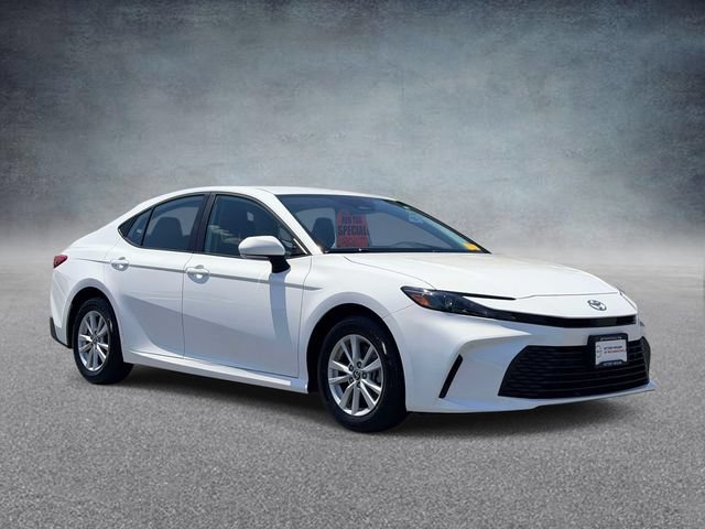 Used 2026 Toyota Camry LE FWD image 1