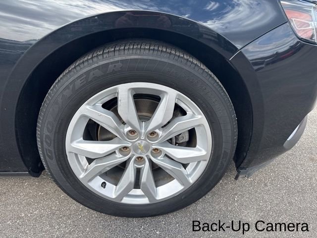 Used 2018 Chevrolet Impala LT image 5