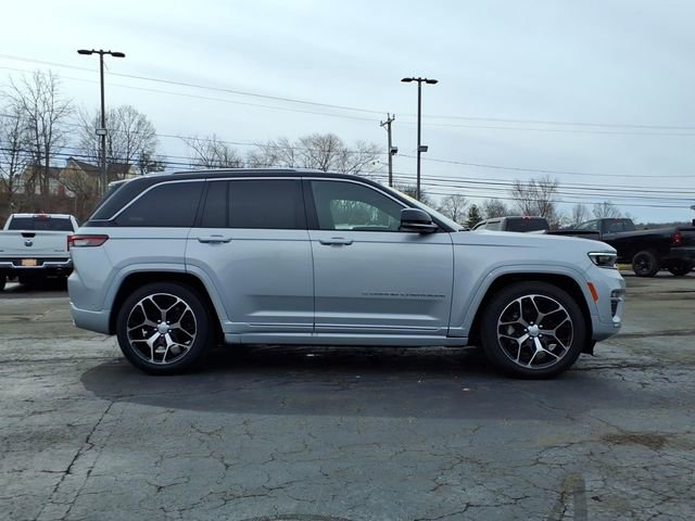 Certified 2022 Jeep Grand Cherokee Summit image 2
