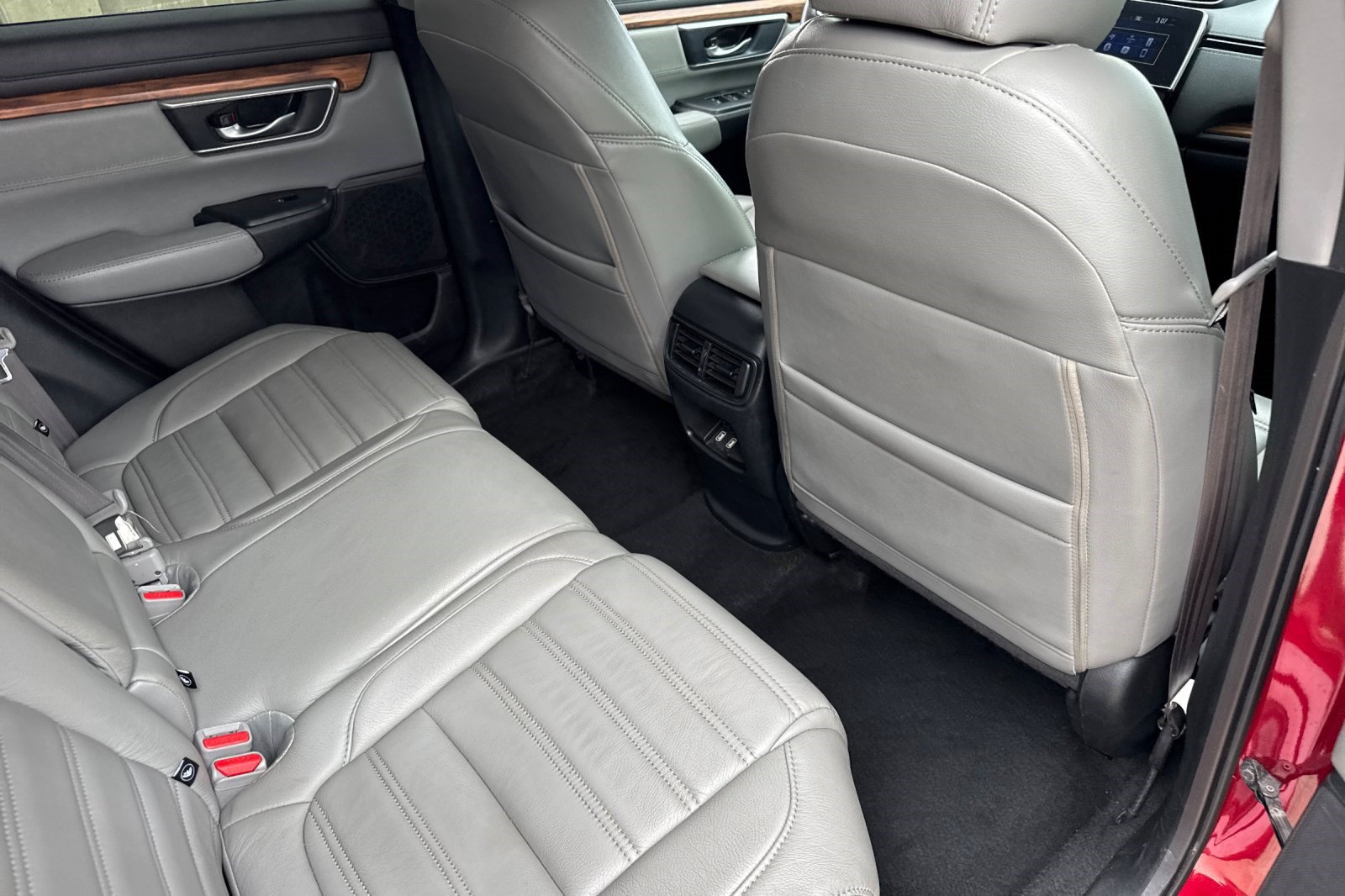 Used 2021 Honda CR-V EX image 31
