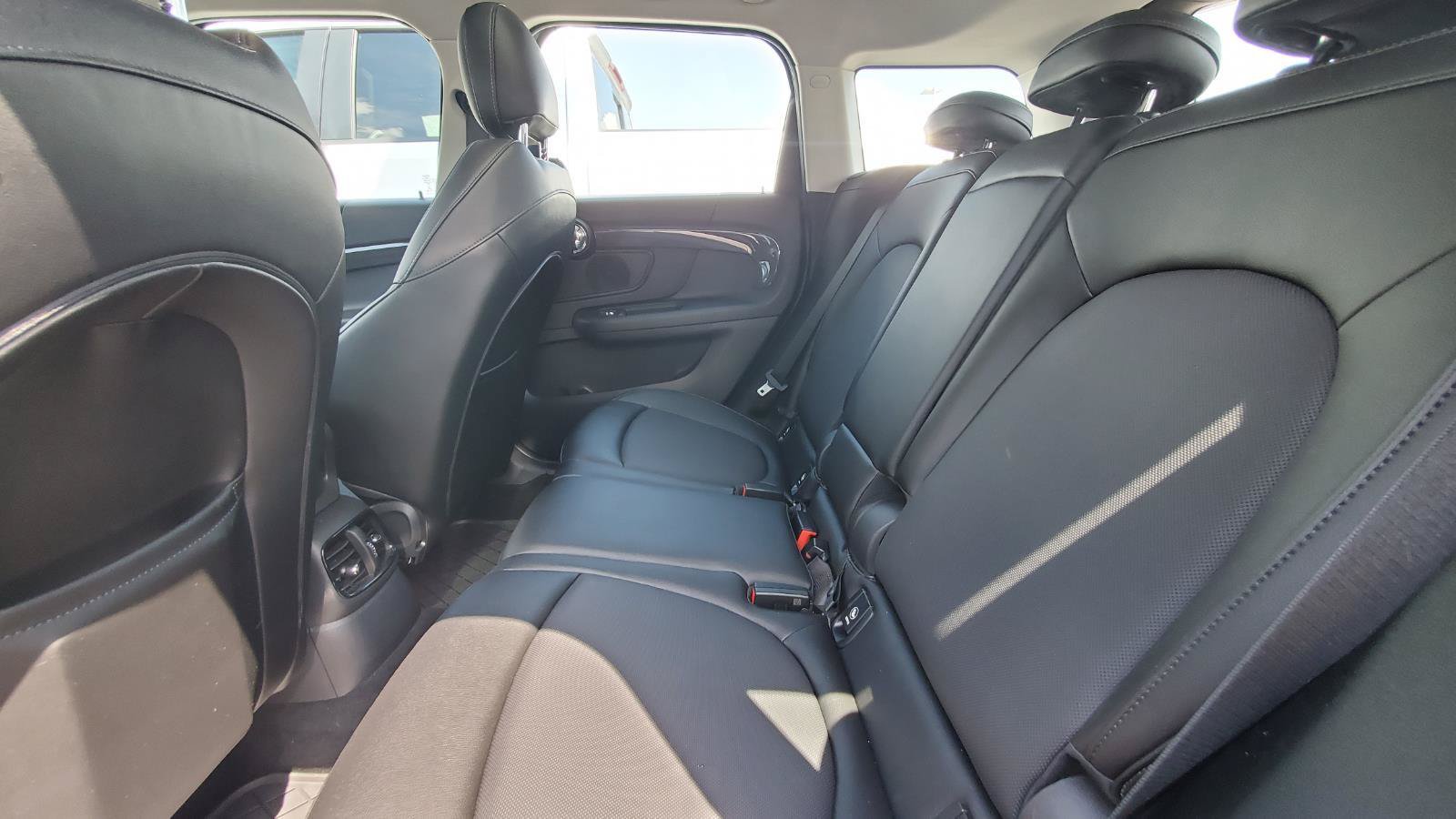 Used 2018 MINI Cooper Countryman S FWD image 5
