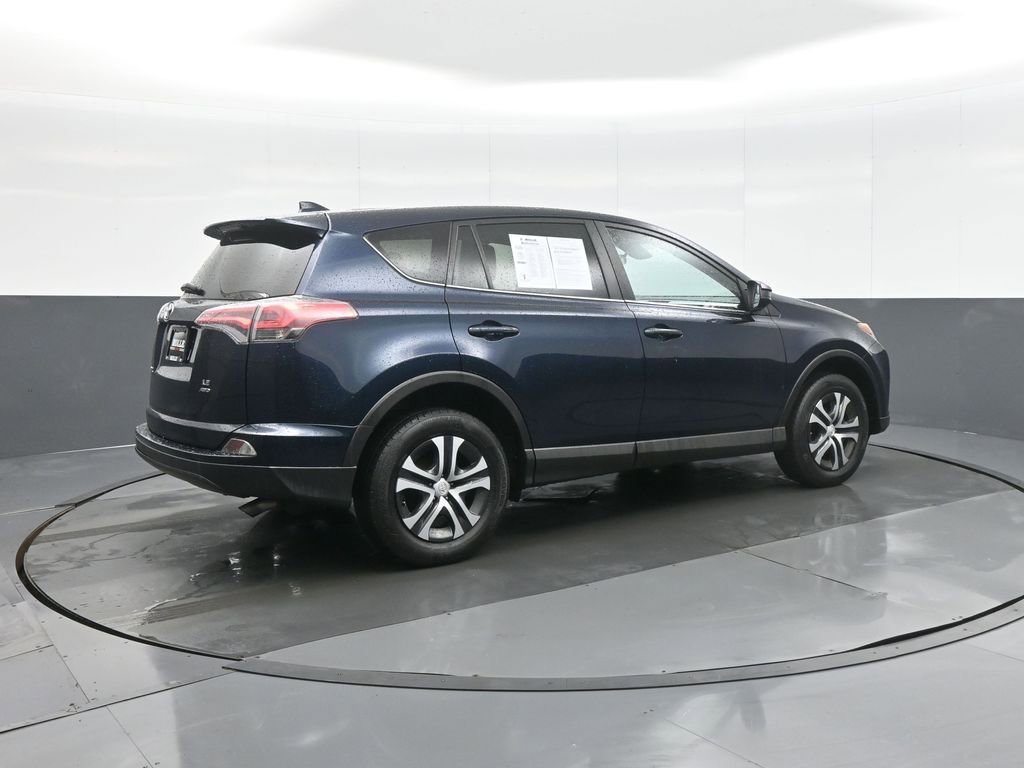 Used 2018 Toyota RAV4 LE w/ All Weather Liner Package AWD/4WD image 7