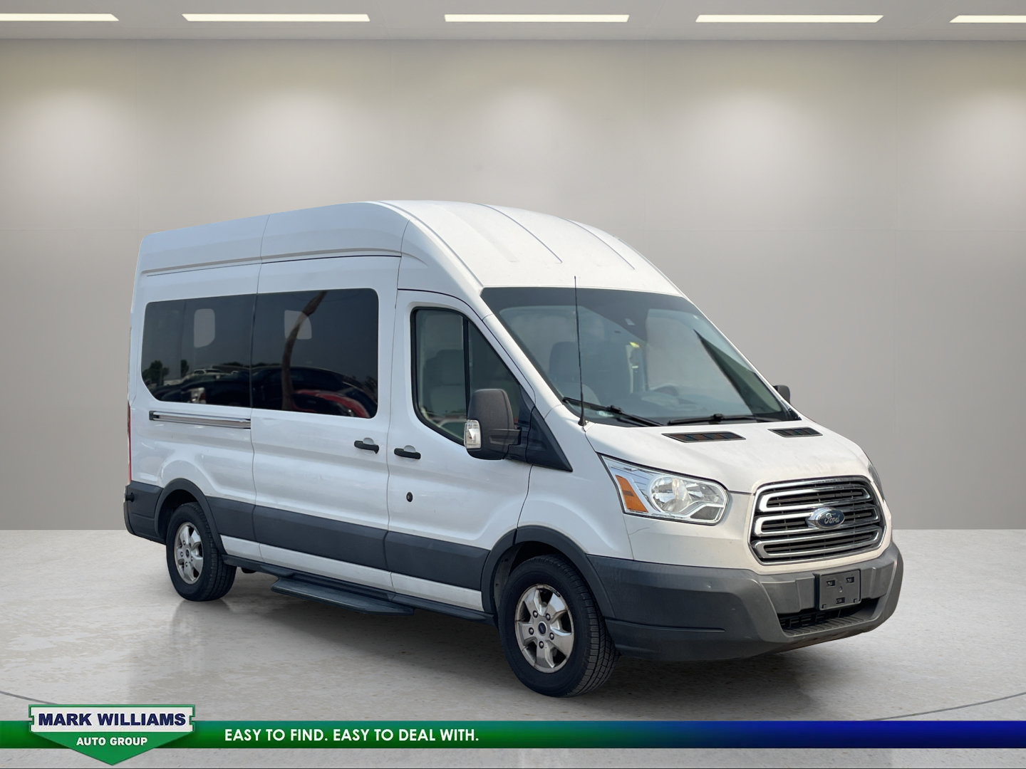 Used 2017 Ford Transit 350 XLT RWD image 1