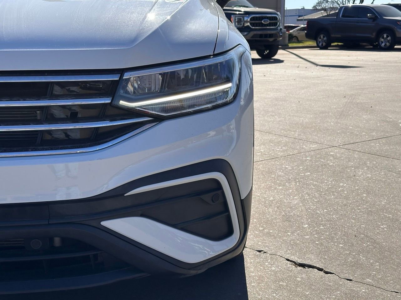 Used 2024 Volkswagen Tiguan S image 6
