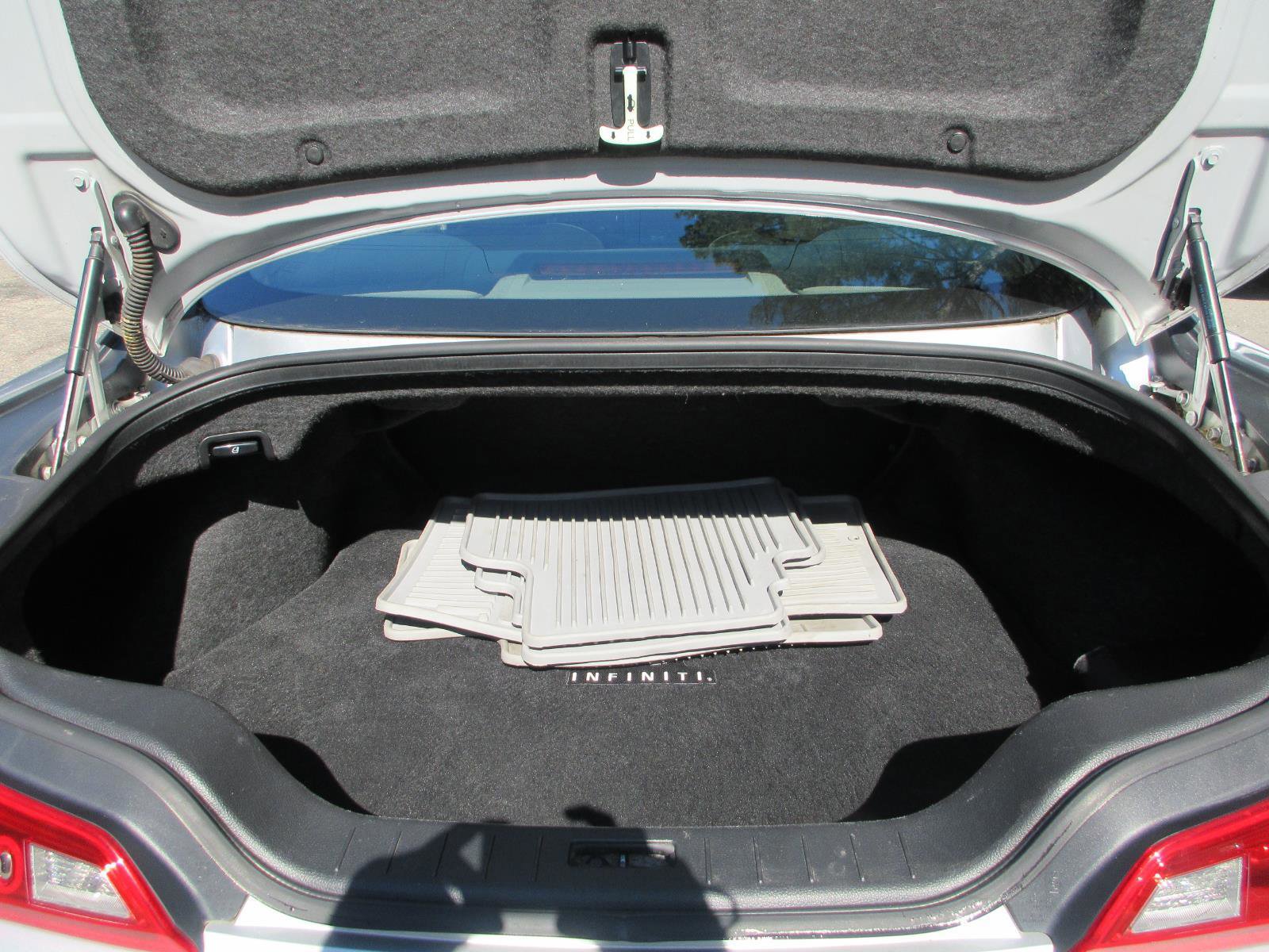 Used 2011 INFINITI G37 x Coupe w/ Premium Pkg AWD/4WD image 20