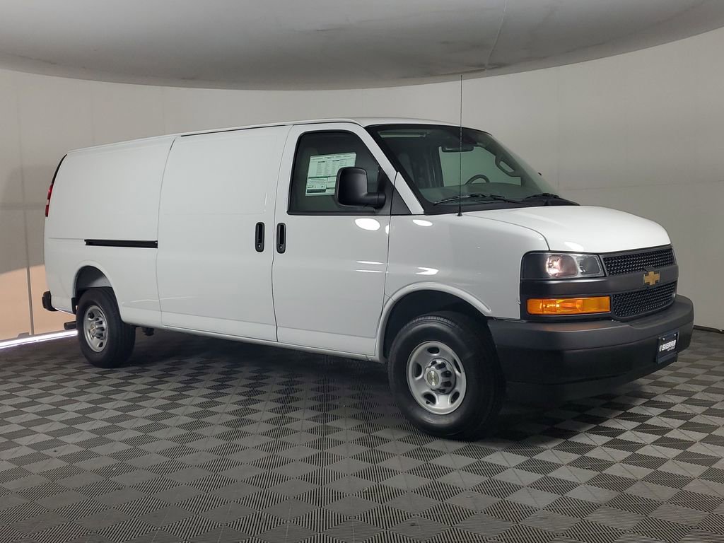 New 2026 Chevrolet Express 3500 Extended w/ Driver Convenience Package image 3
