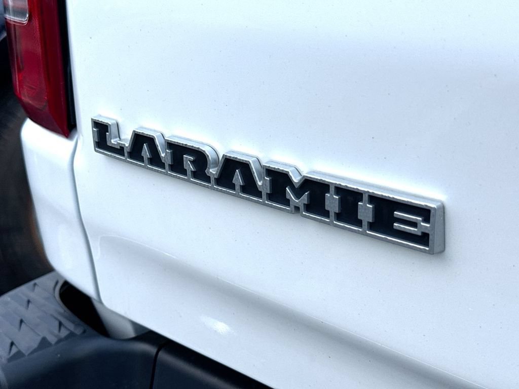 Used 2021 RAM 1500 Laramie AWD/4WD image 8