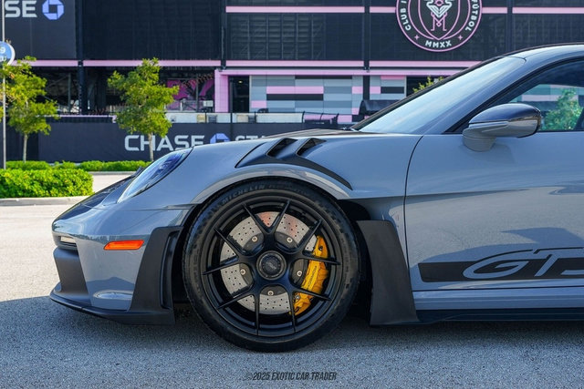 Used 2025 Porsche 911 GT3 RS image 4