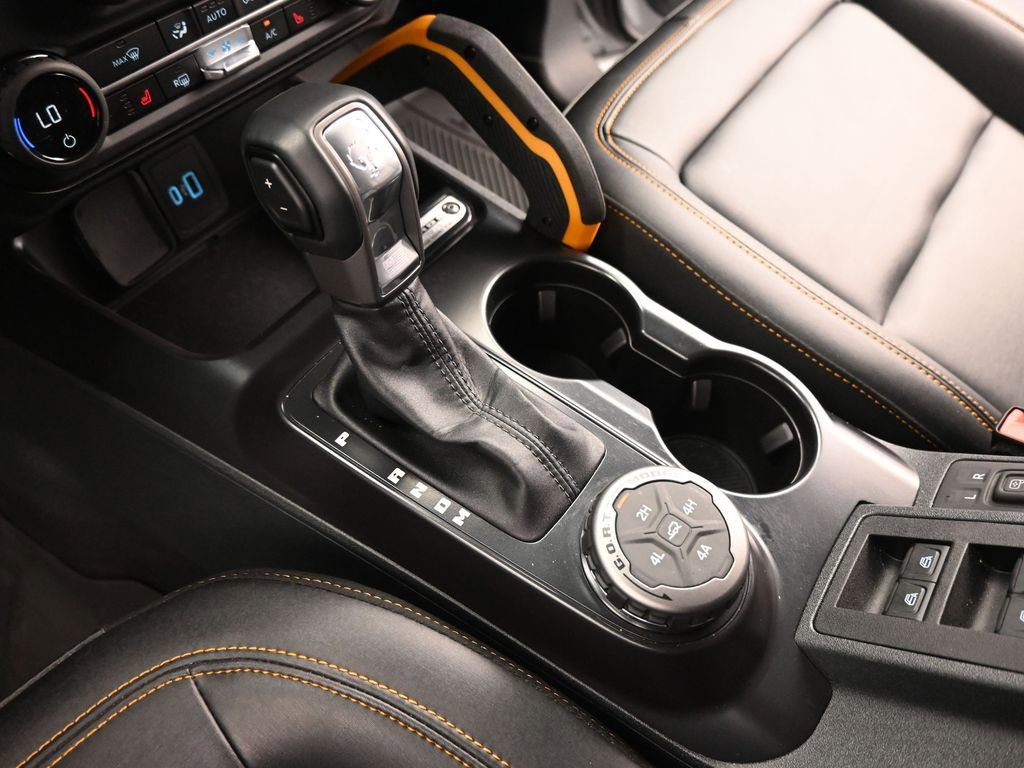 Certified 2024 Ford Bronco Badlands image 16