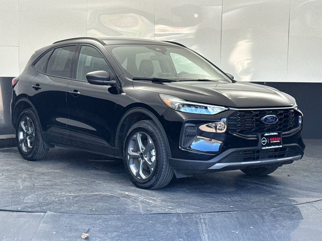 Used 2025 Ford Escape ST-Line