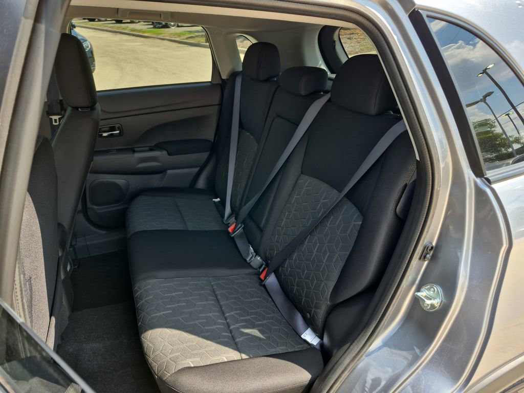 Used 2025 Mitsubishi Outlander Sport ES AWD/4WD image 21