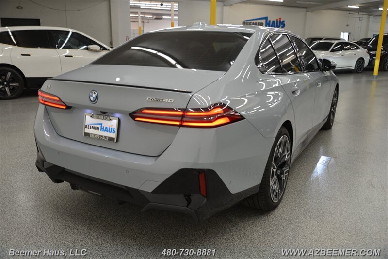 Used 2026 BMW i5 eDrive40 RWD image 8